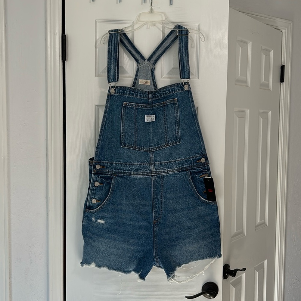 LEVIS CUTOFF SHORTALLS NWT